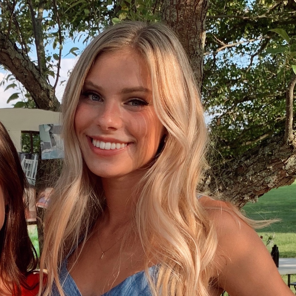 Meet your Posher, Jillian